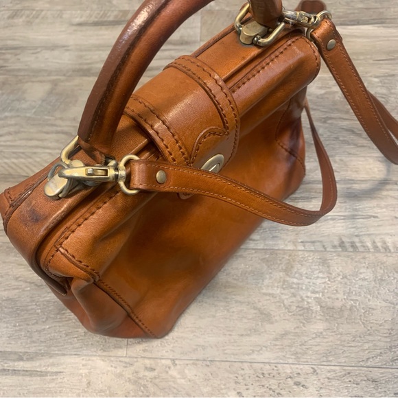 VTG Italy Unbranded Leather Doctor Crossbody Bag - Picture 11 of 14